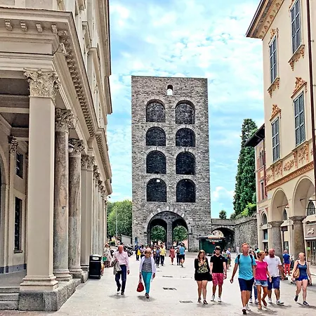 Tower Gate Апартаменты